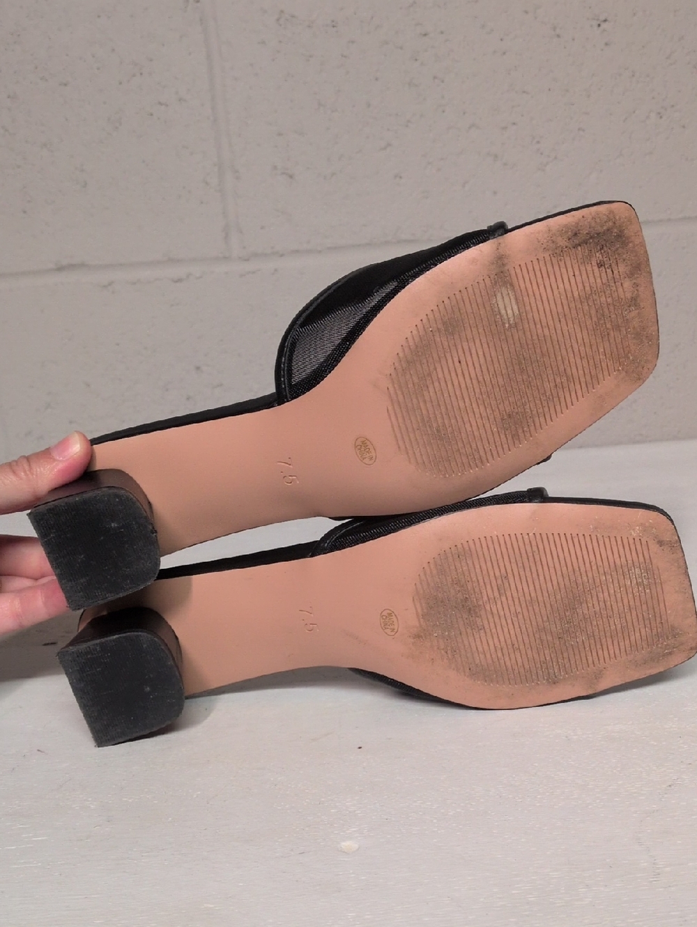 Women's Black Mesh Slide Block Heel Mule Sandal Dress Shoe Size 7.5 - Picture 6 of 8